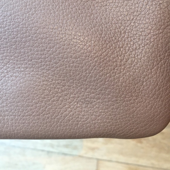 Marc by Marc Jacobs Leather Wristlet Beige and Lime - Picture 4 of 6